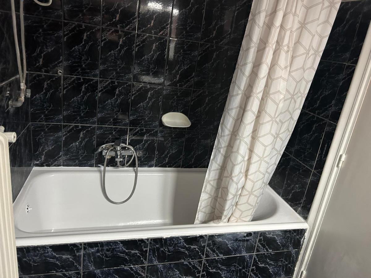 Acropolis View And Walking Distance 4 Bd Flat Apartment Athena Bagian luar foto